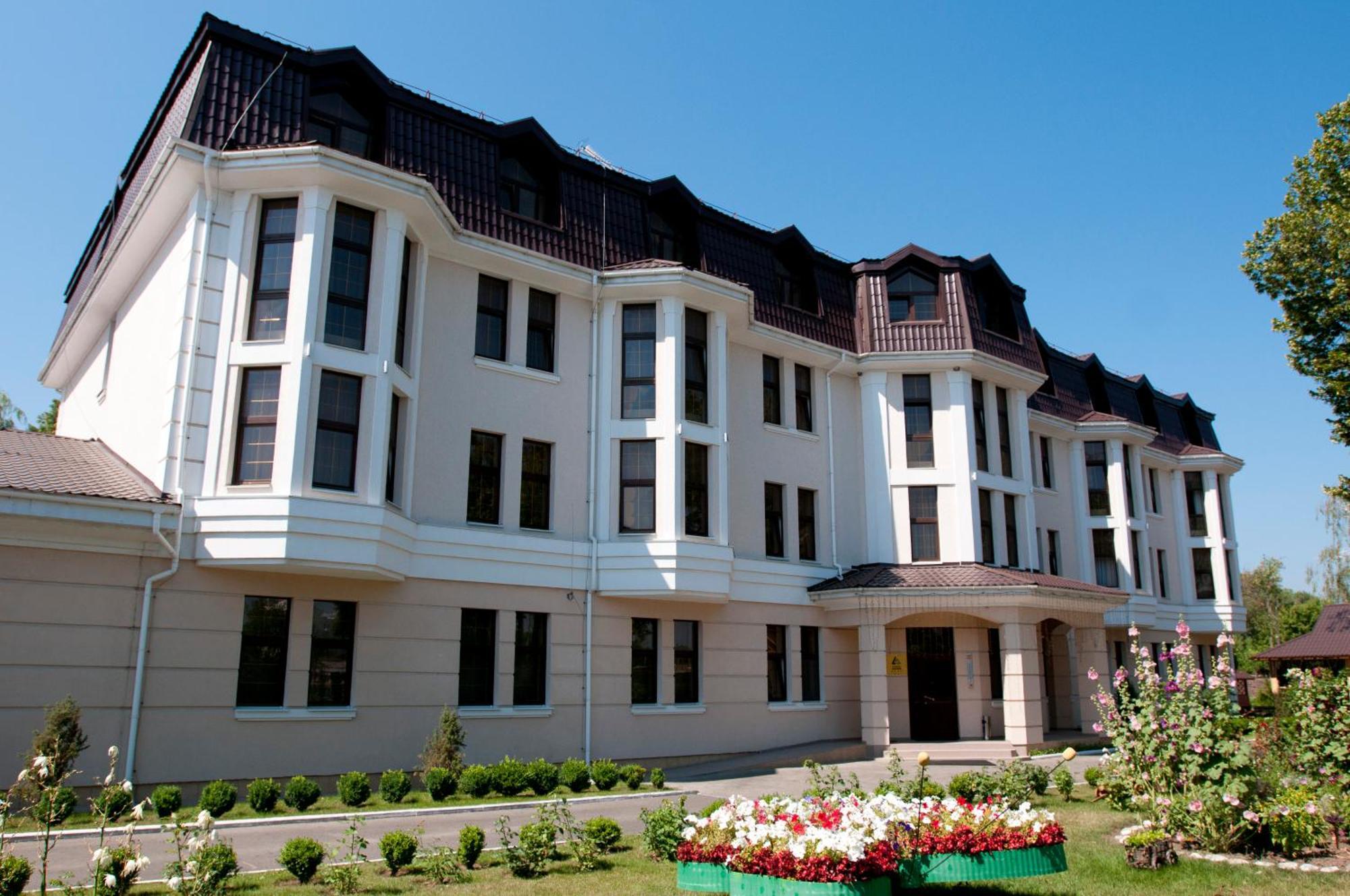 Ligena Hotel Boryspil Exterior photo